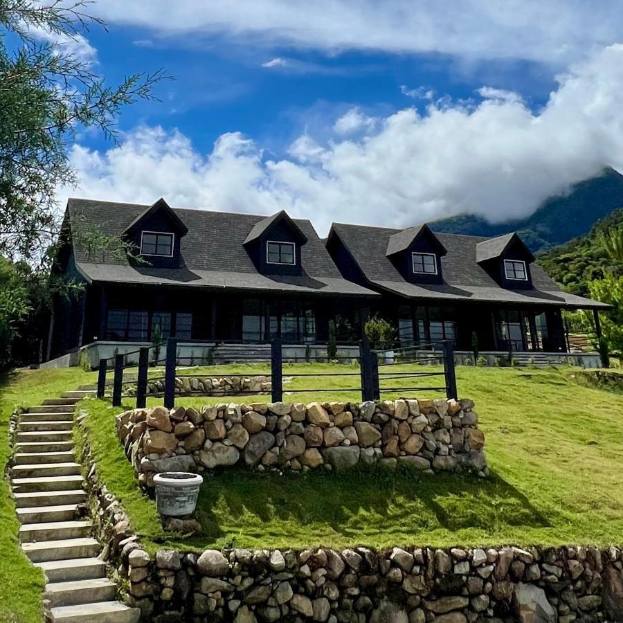 Risco De Hugo Villa Boquete Exterior photo